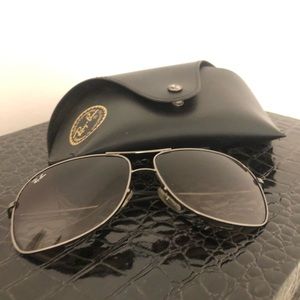 Ray ban aviators